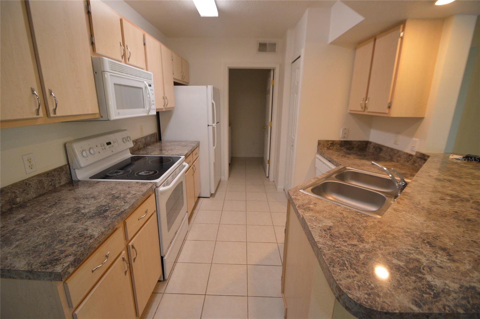 737 Crest Pines Drive, FL
