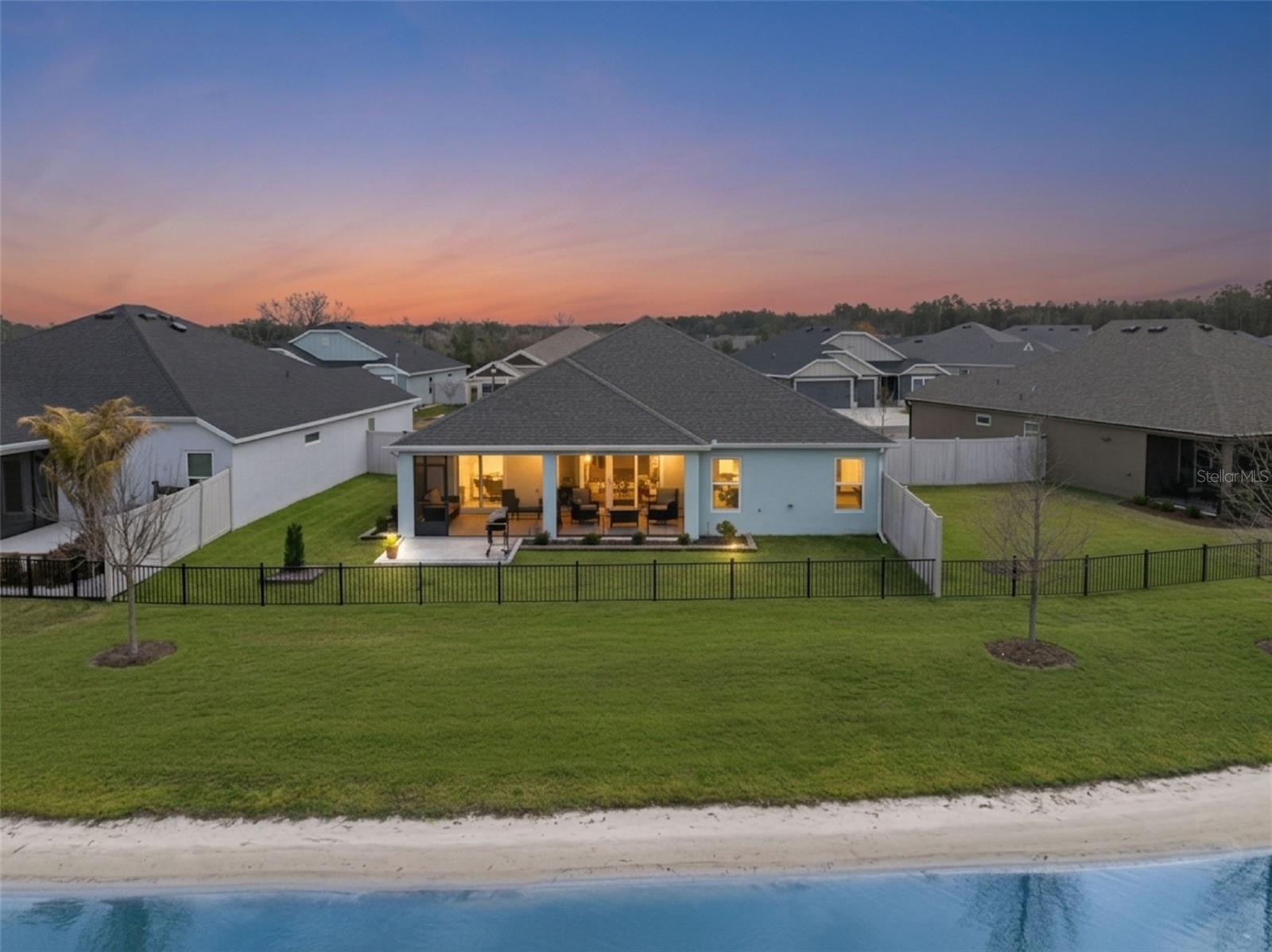 7492 Far Hills Loop, FL