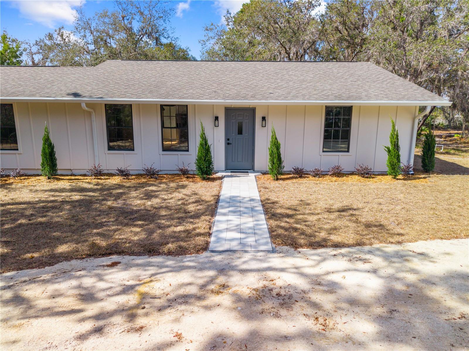 5824 Dease Rd, FL