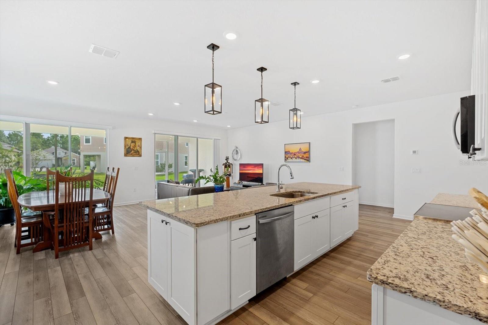 33 Ridge Road, FL