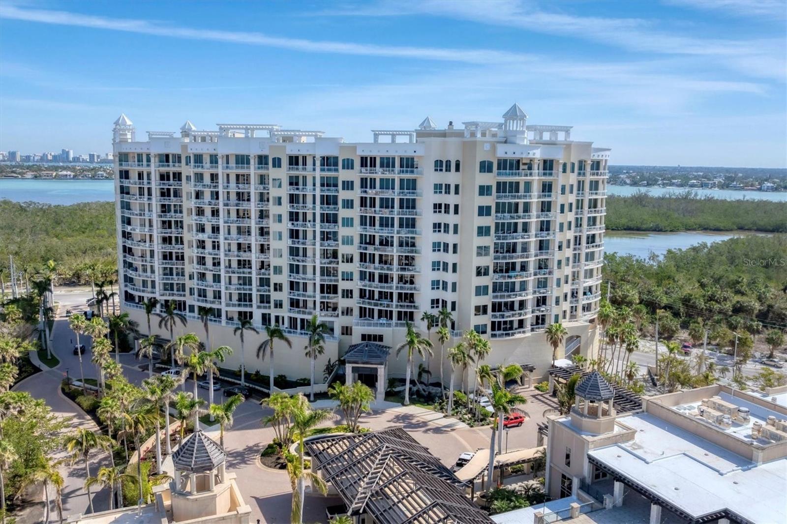 1300 Benjamin Franklin Drive, FL