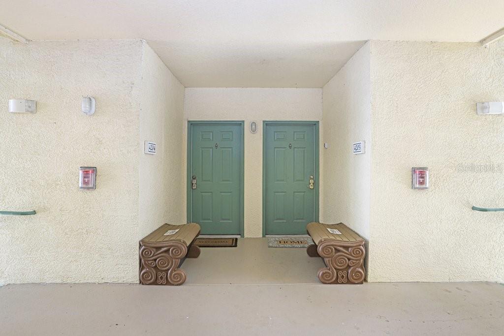 8801 Dunes Court, FL