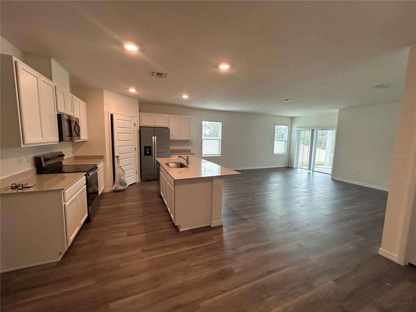 3377 Wakefield Drive, FL
