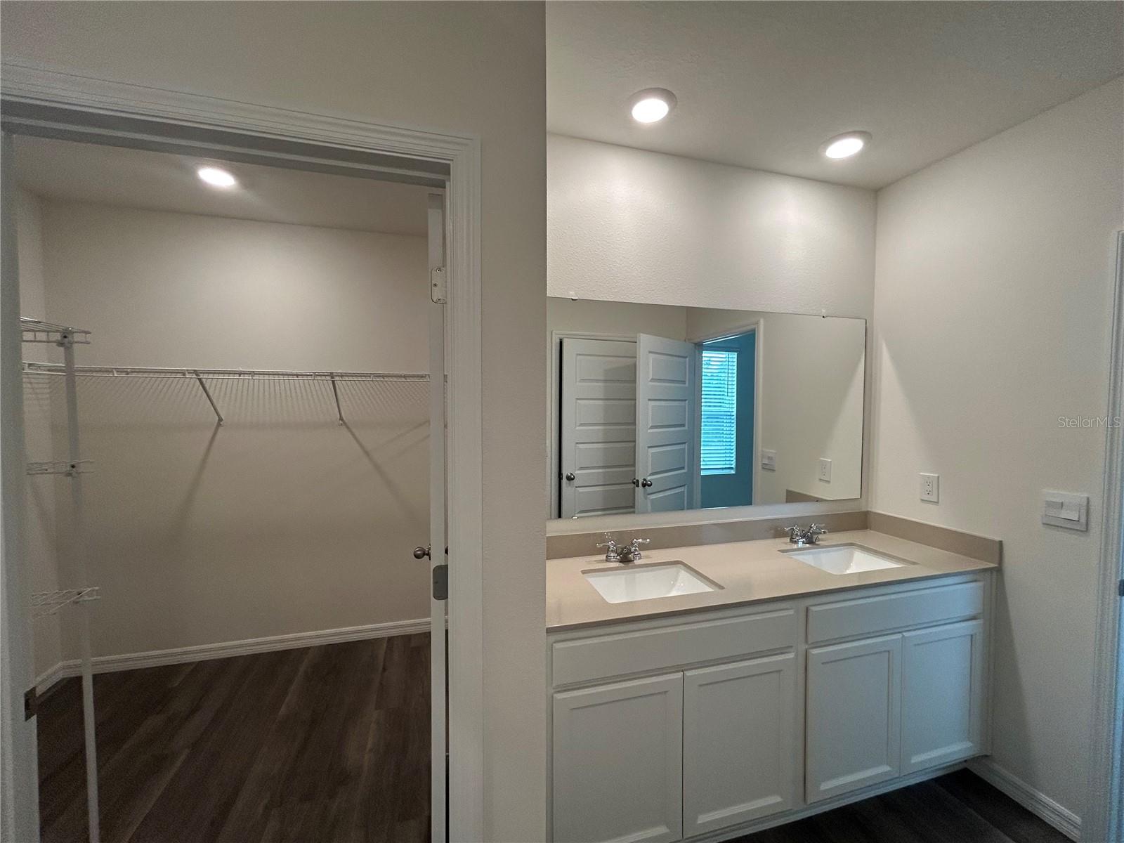 3377 Wakefield Drive, FL