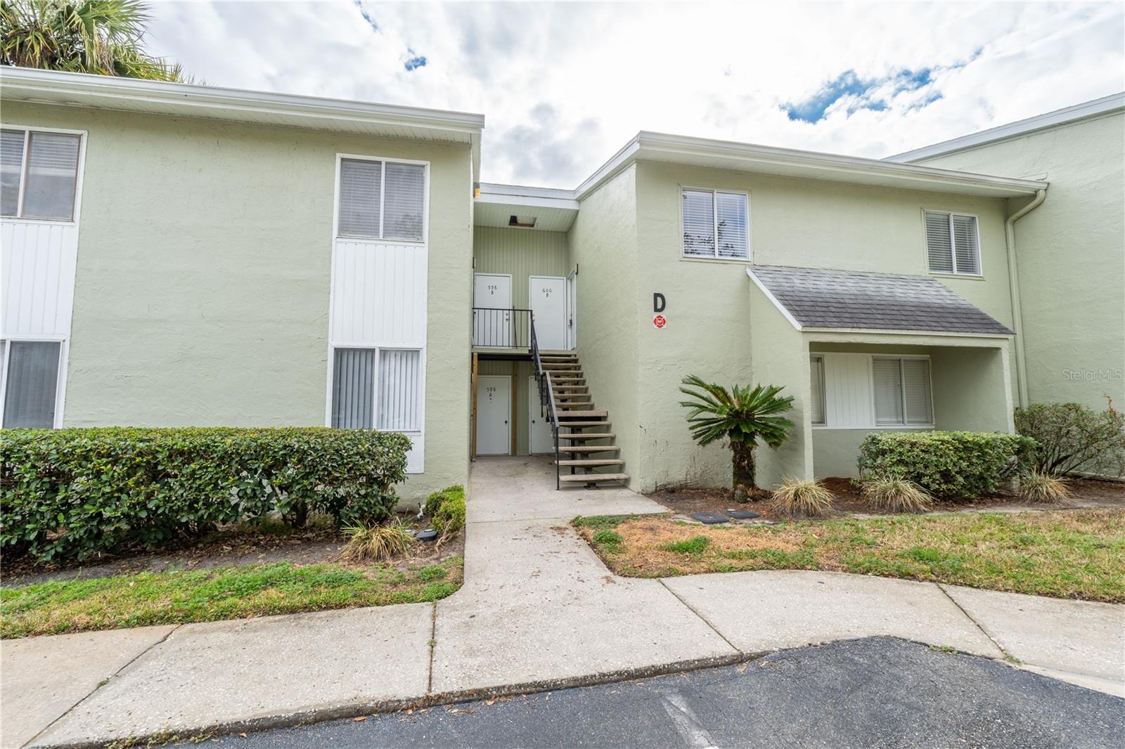 600 Fairways Circle, FL