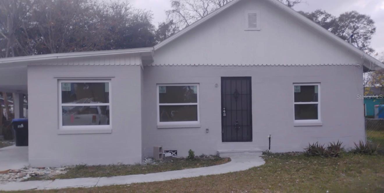 110 Goldwyn Avenue, FL