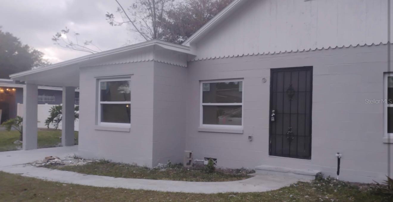 110 Goldwyn Avenue, FL