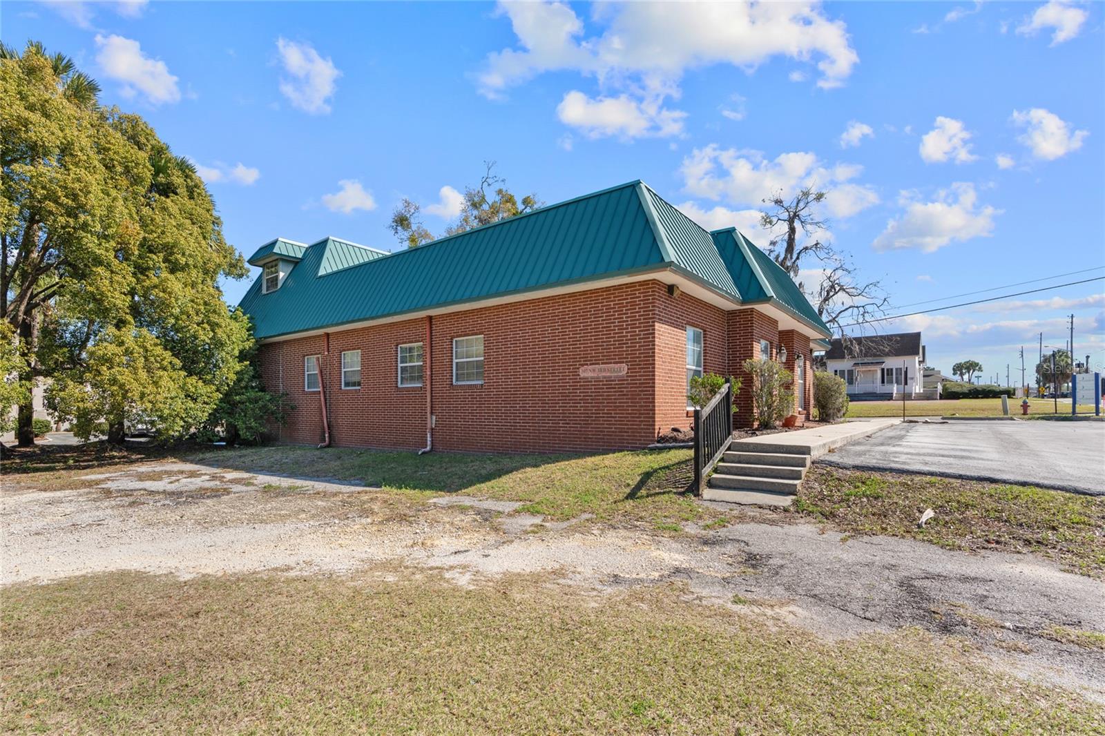 307 3rd Street, FL