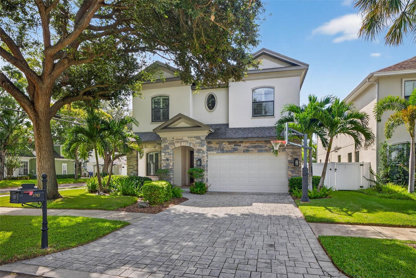 3702 San Luis Street, FL