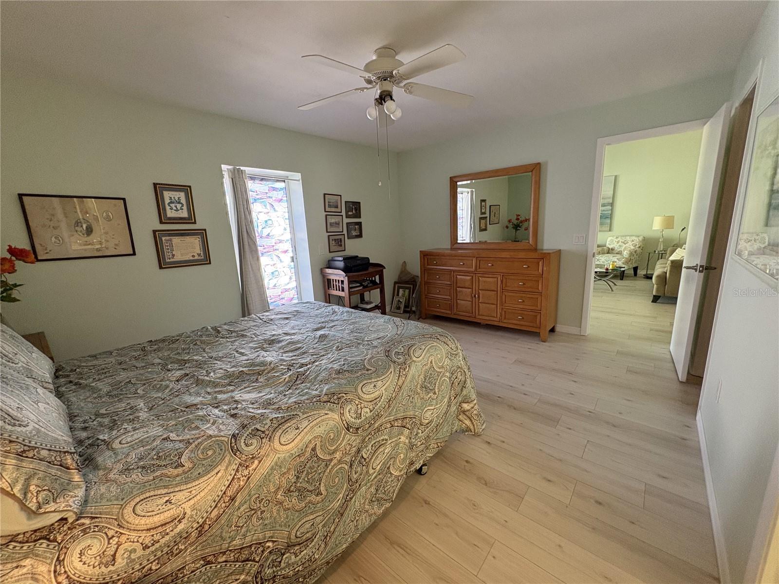 6468 Hamlet Drive, FL