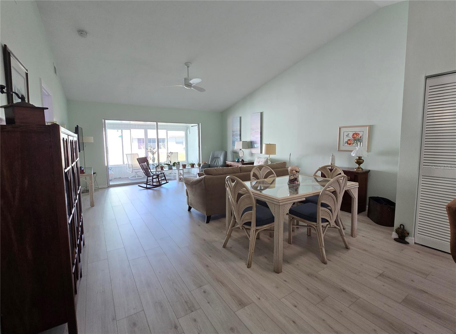 6468 Hamlet Drive, FL