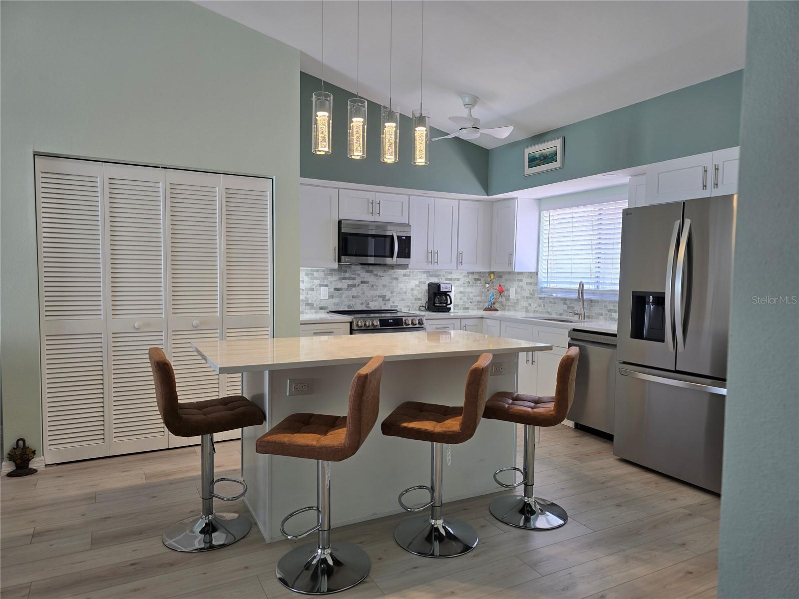 6468 Hamlet Drive, FL