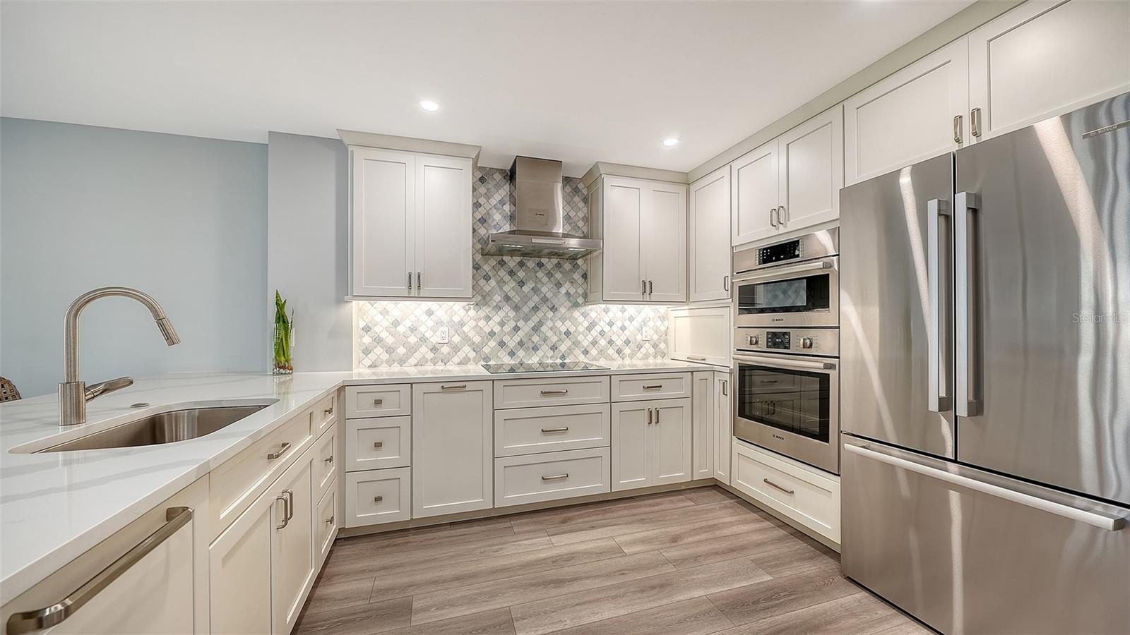 5780 Midnight Pass Road, FL