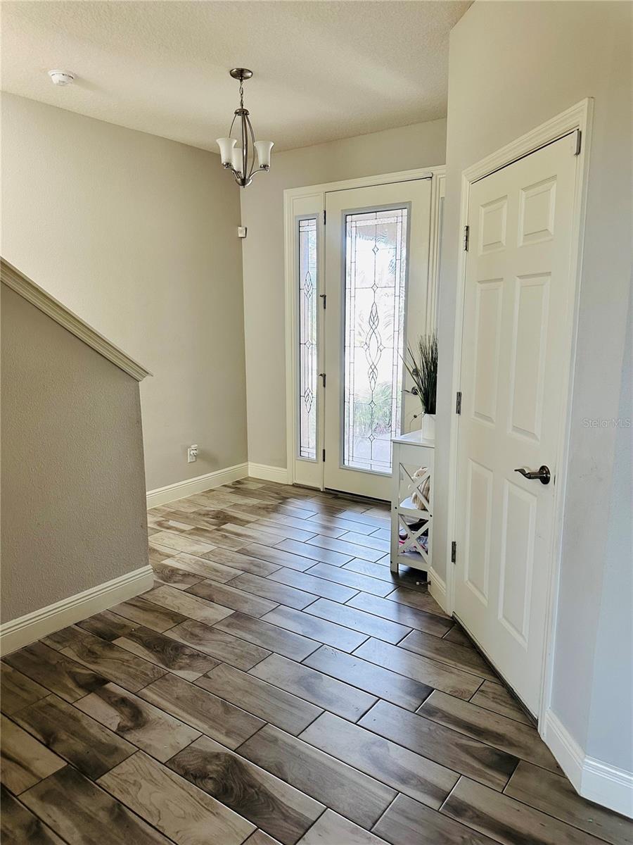 12990 Burns Drive, FL