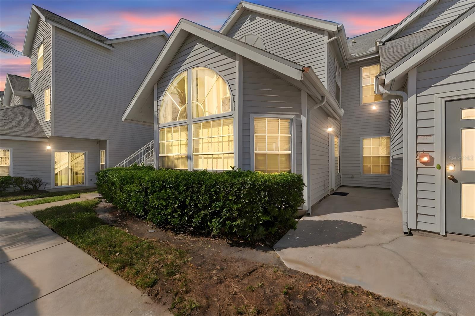 12245 Armenia Gables Circle, FL