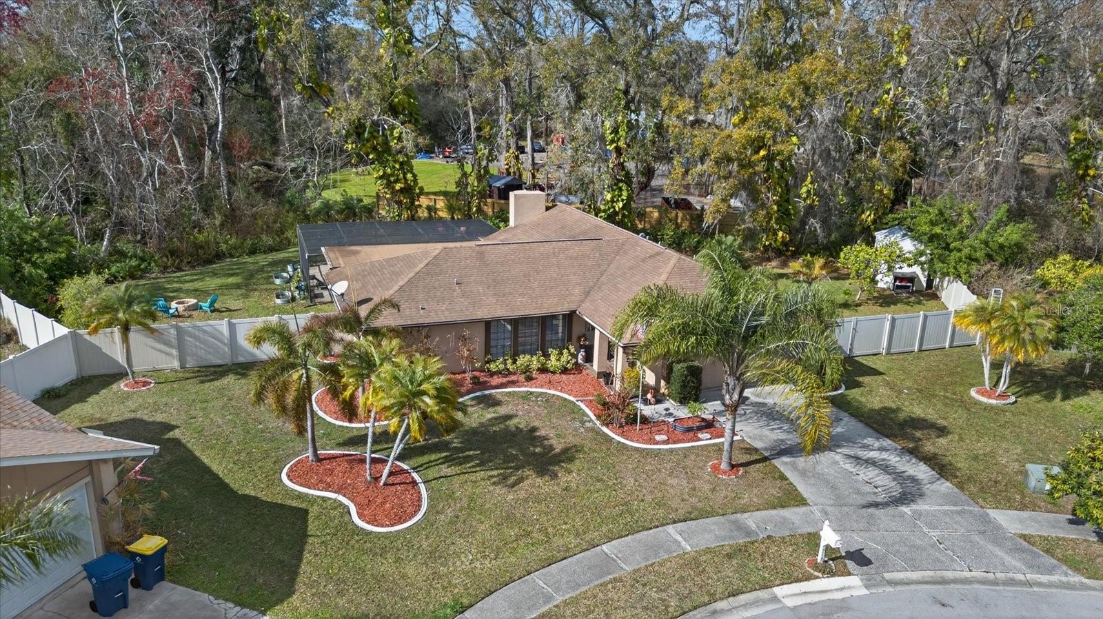 2735 Quiet Hollow Court, FL
