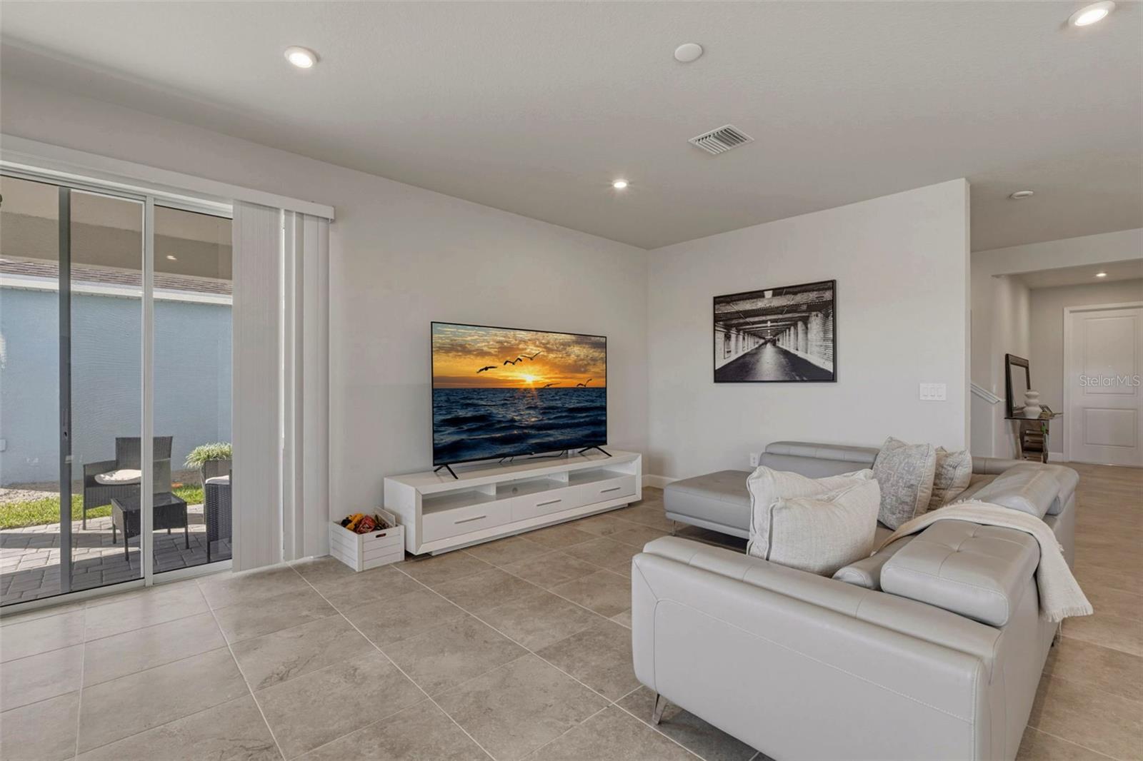 16390 Queen Palm Drive, FL