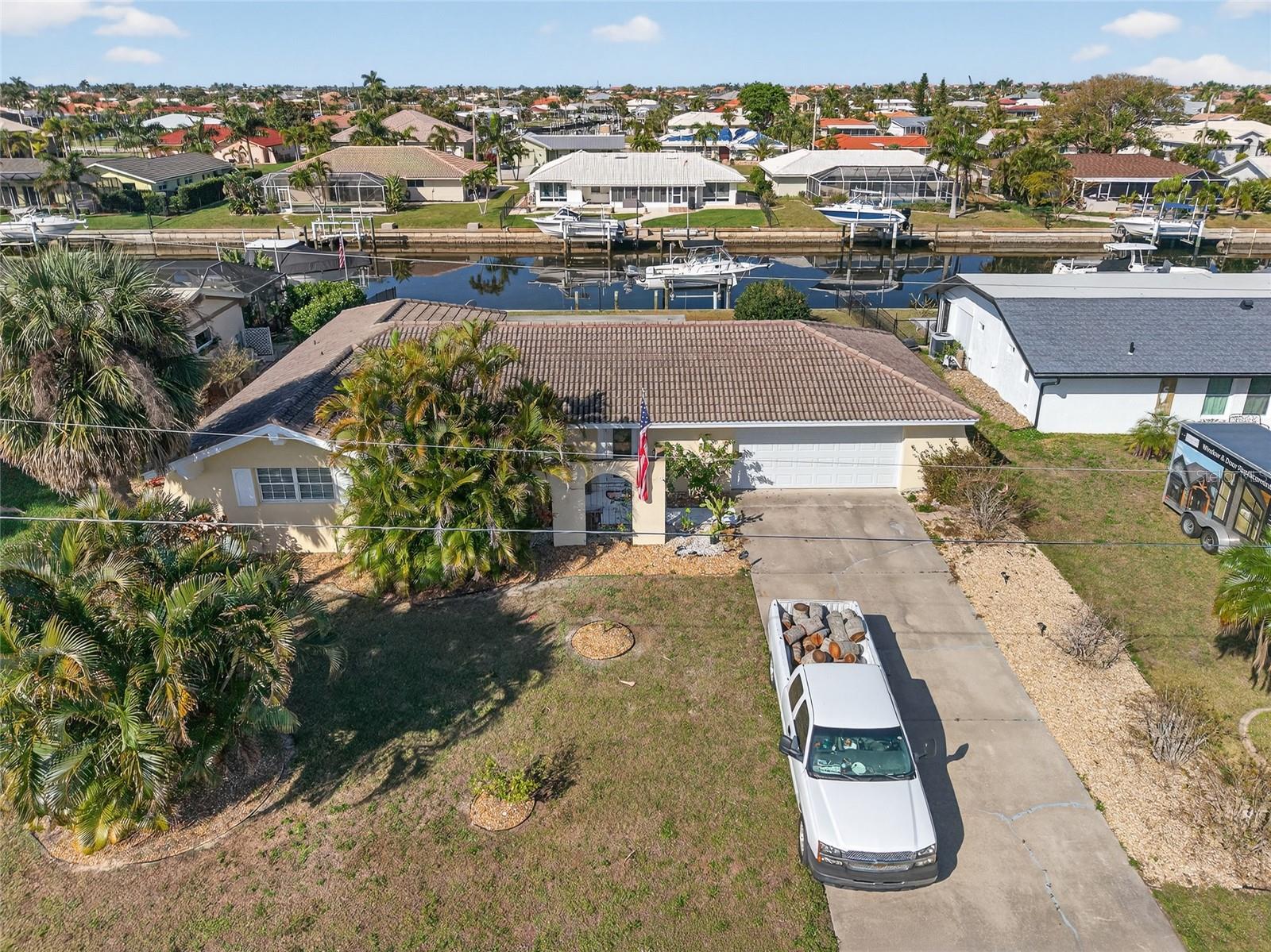 523 Via Cintia, FL