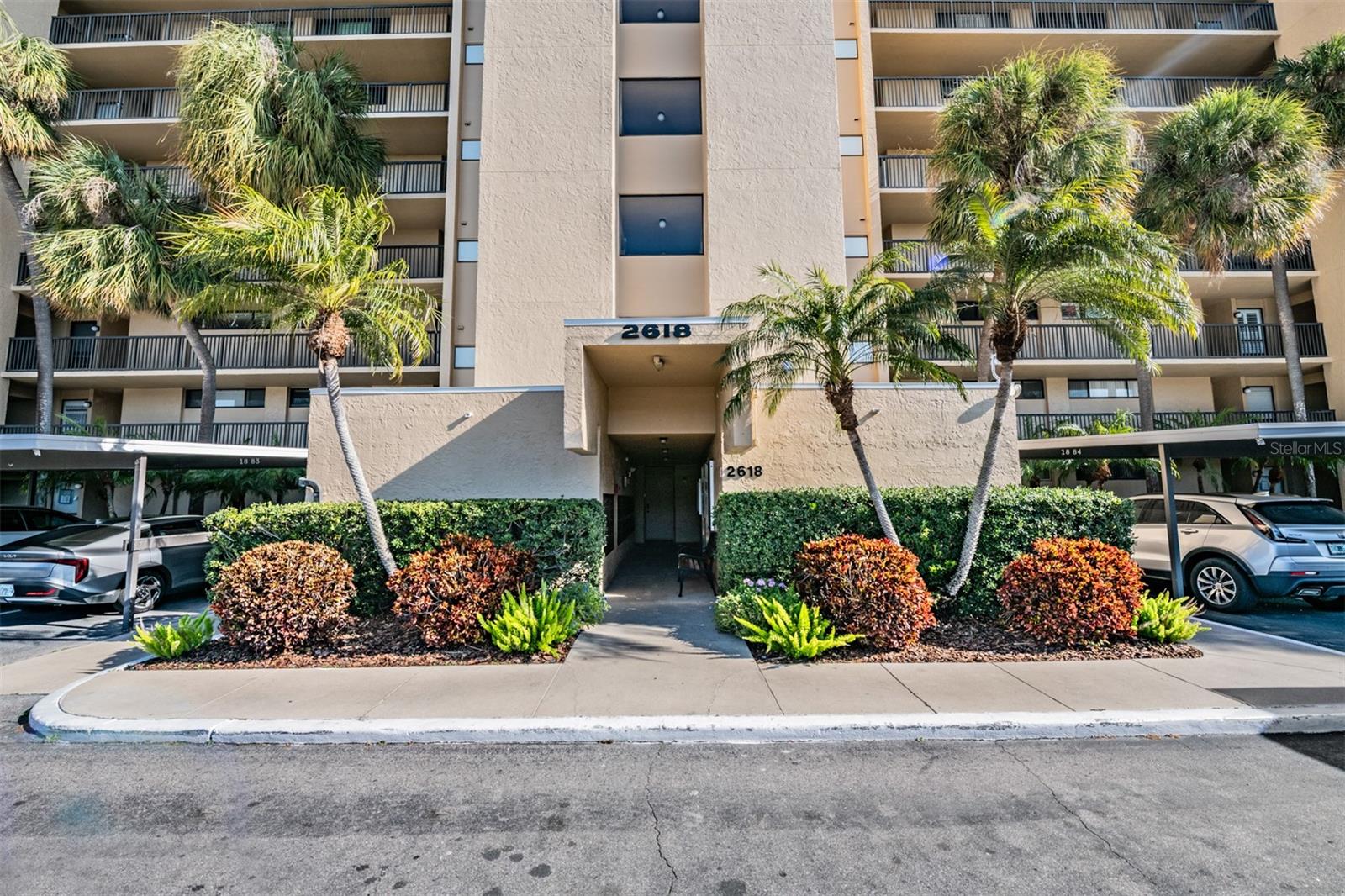 2618 Cove Cay Drive, FL