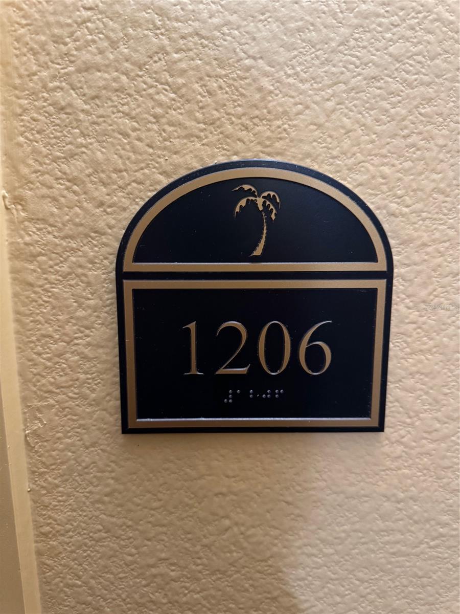 8112 Poinciana Boulevard, FL