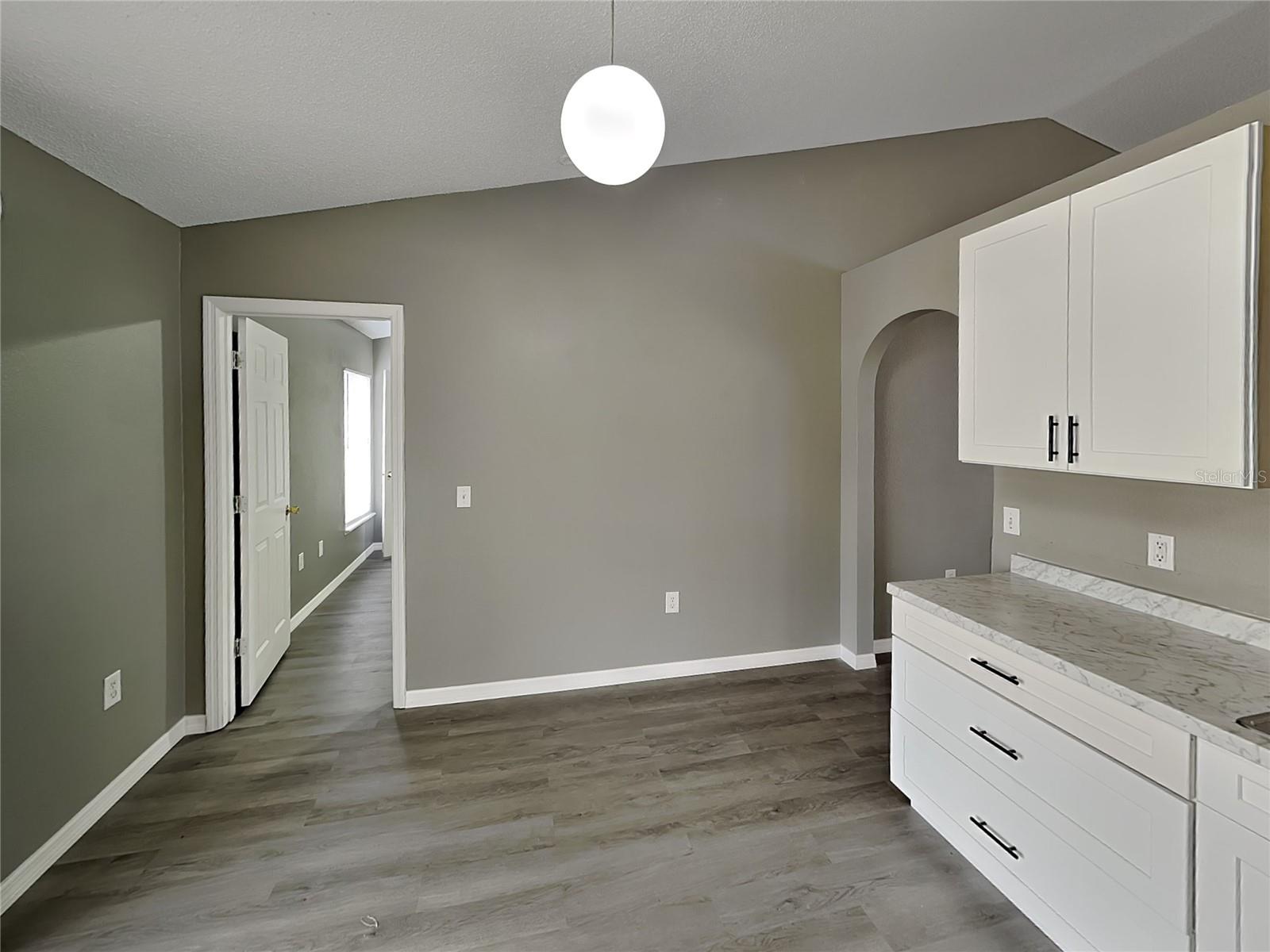 240 Dalton Drive, FL