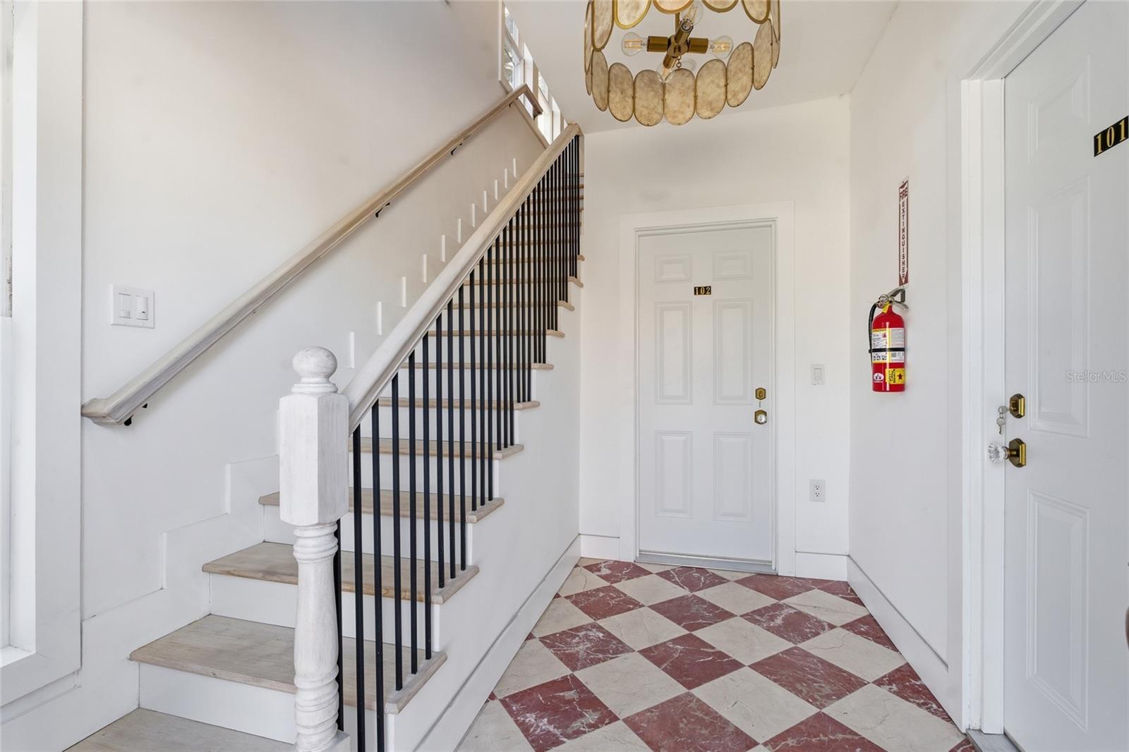 326 6th Avenue, FL
