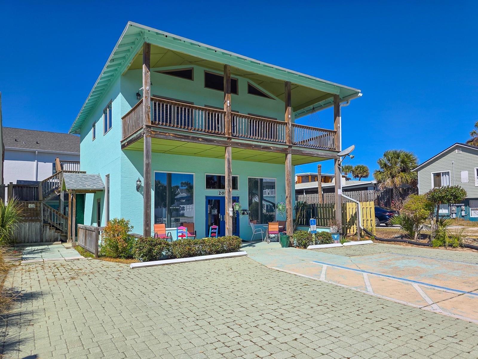 208 3rd Street, FL