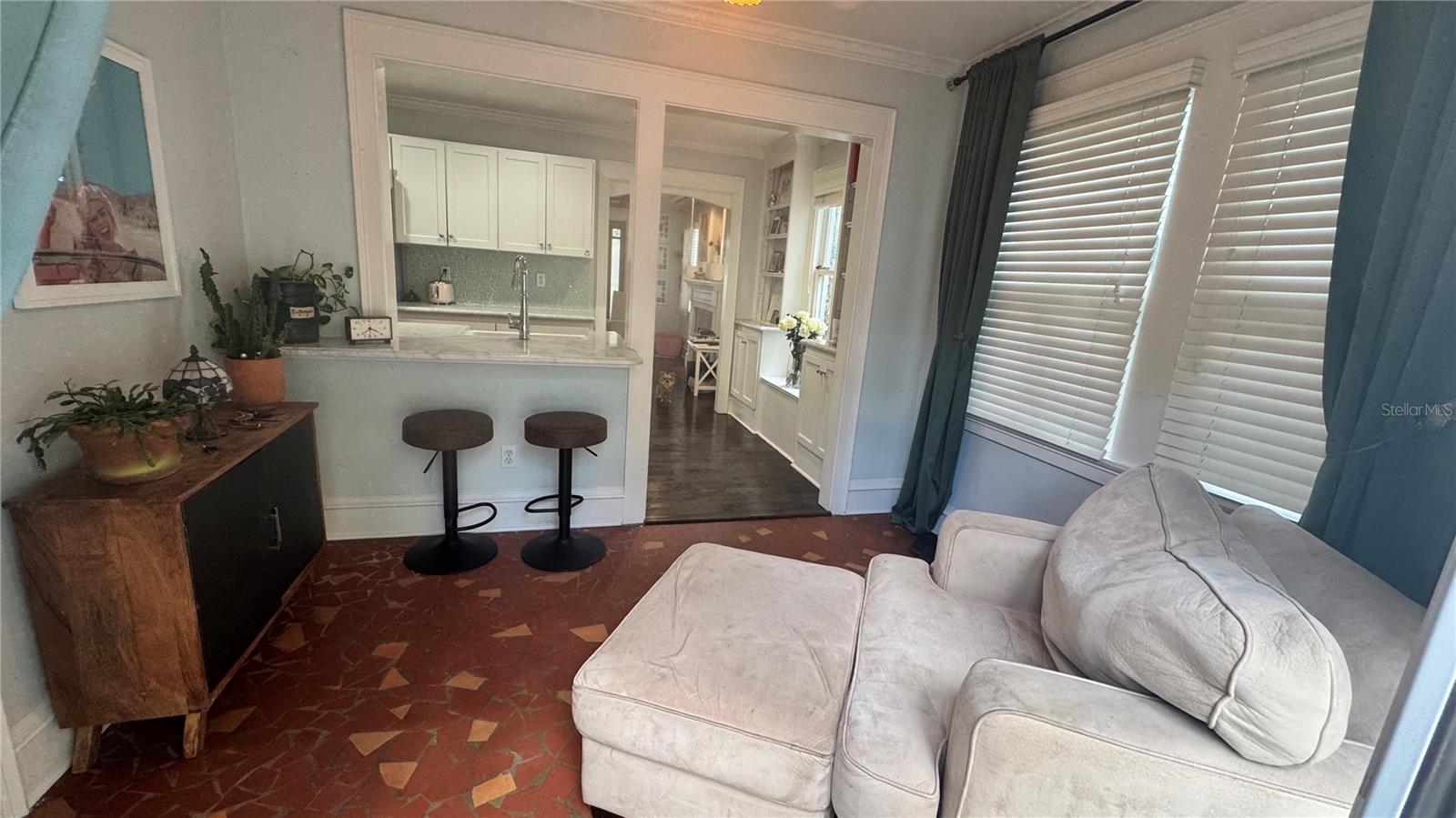 433 7th Street, FL