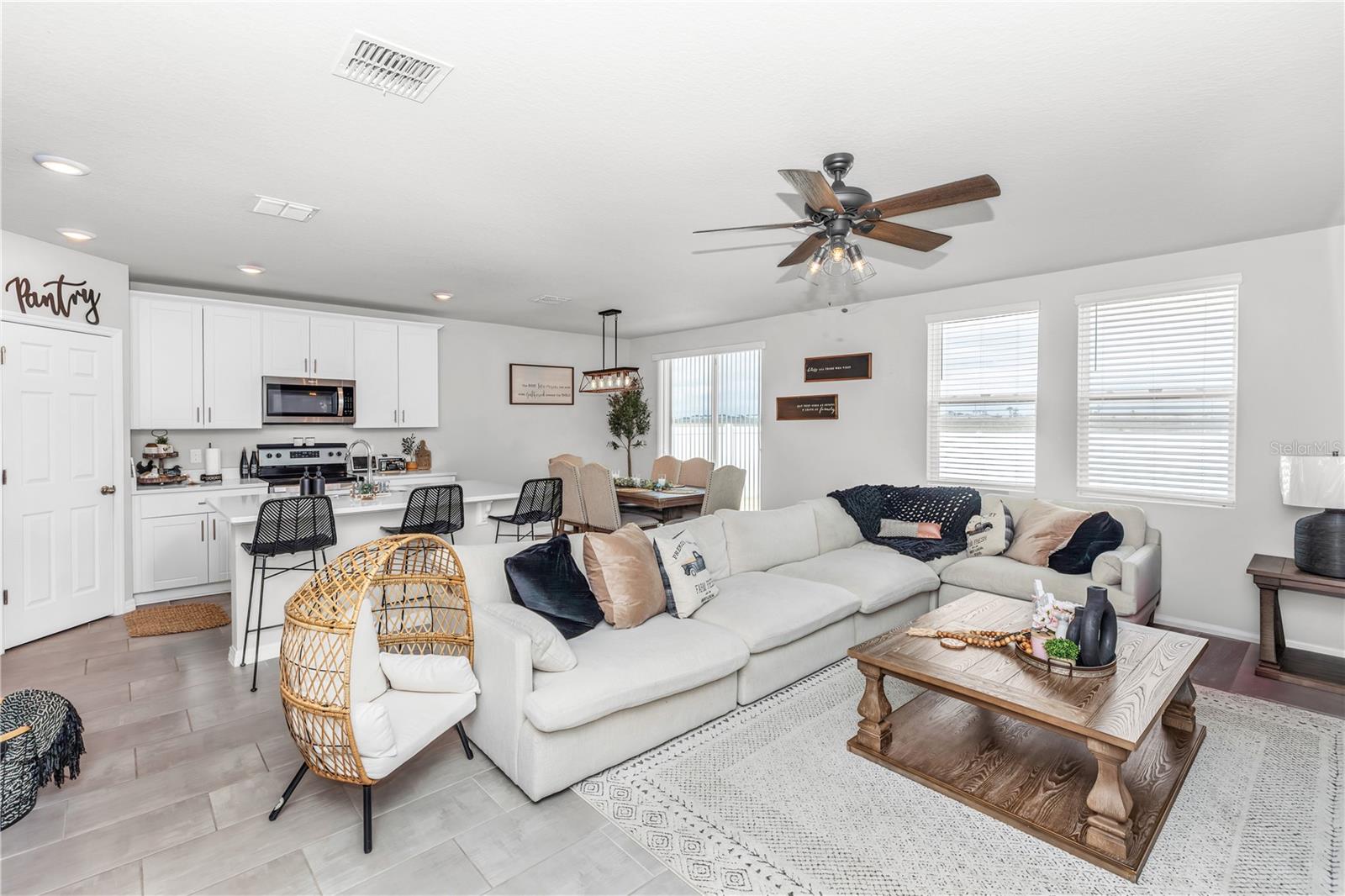224 Towns Circle, FL