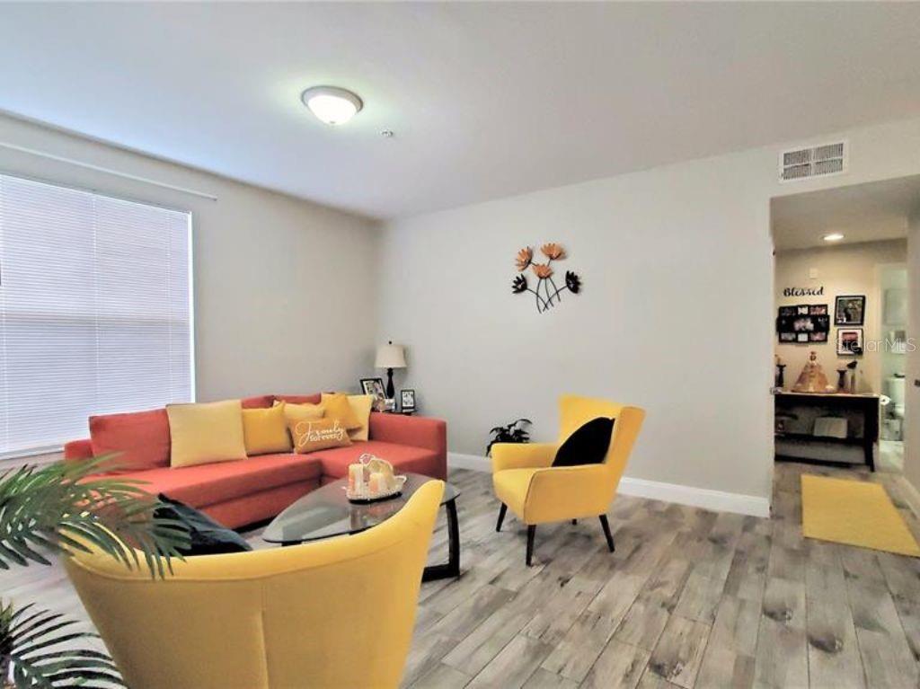 6025 Westgate Drive, FL