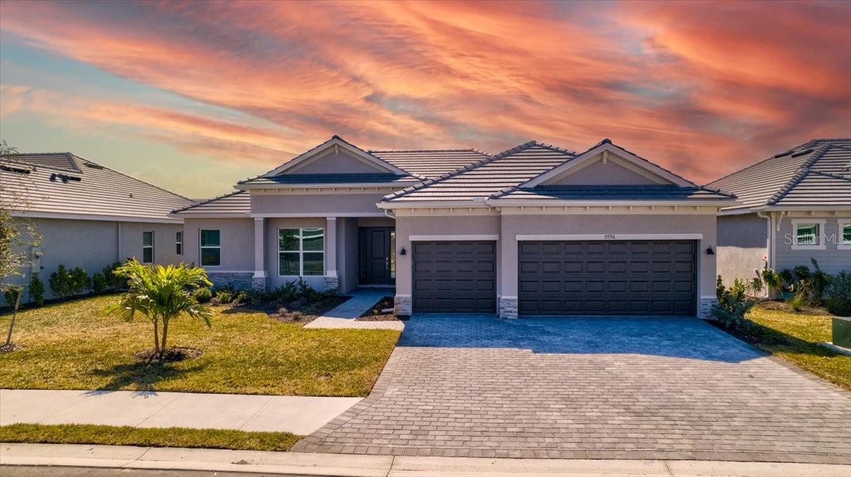 7796 Lakes Edge Lane, FL