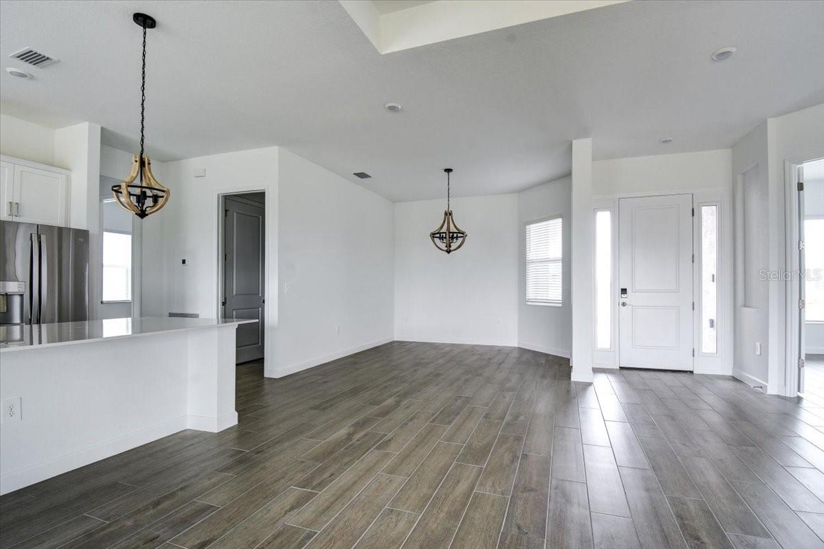 7796 Lakes Edge Lane, FL