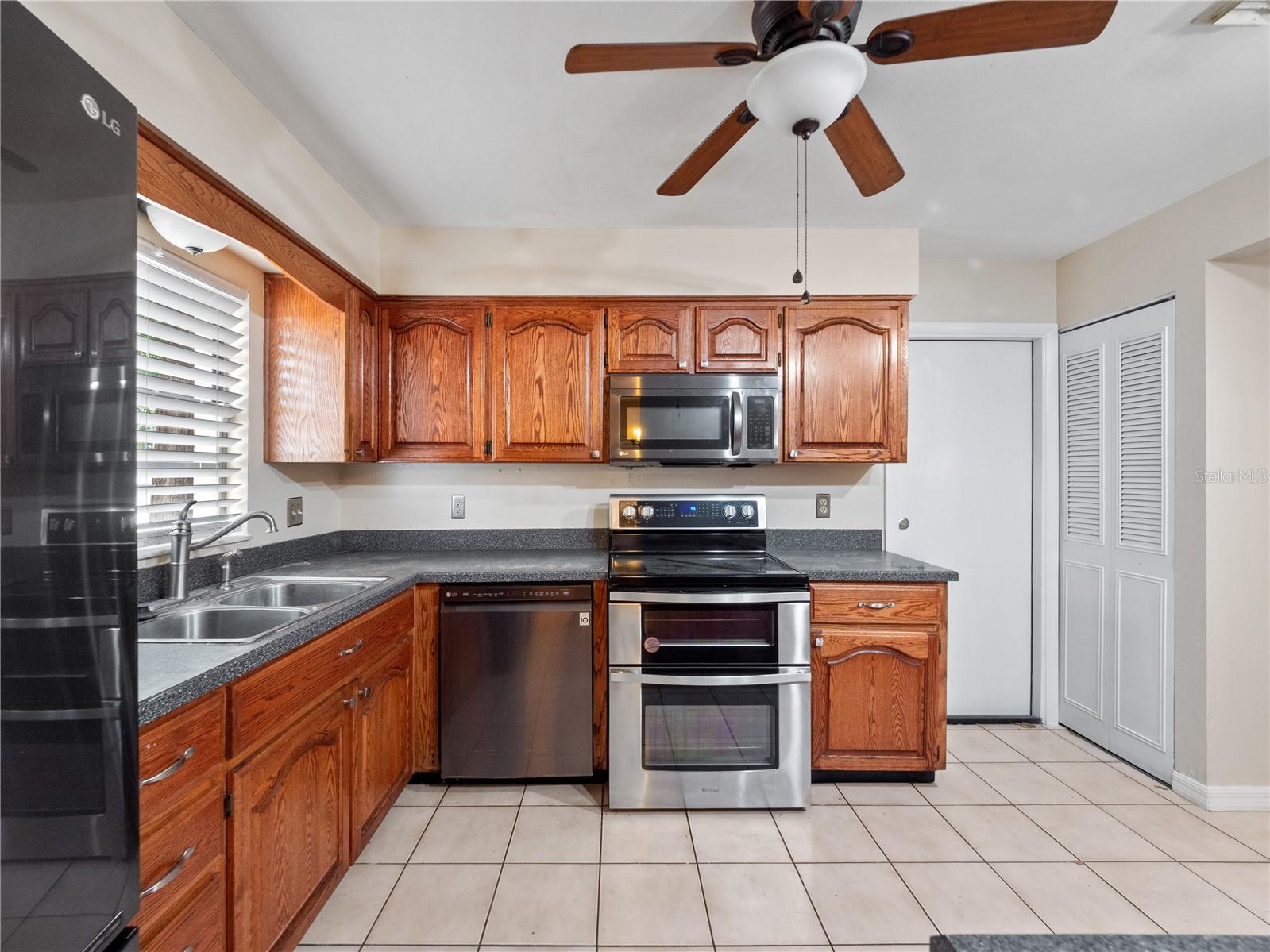 6131 Sparling Hills Circle, FL