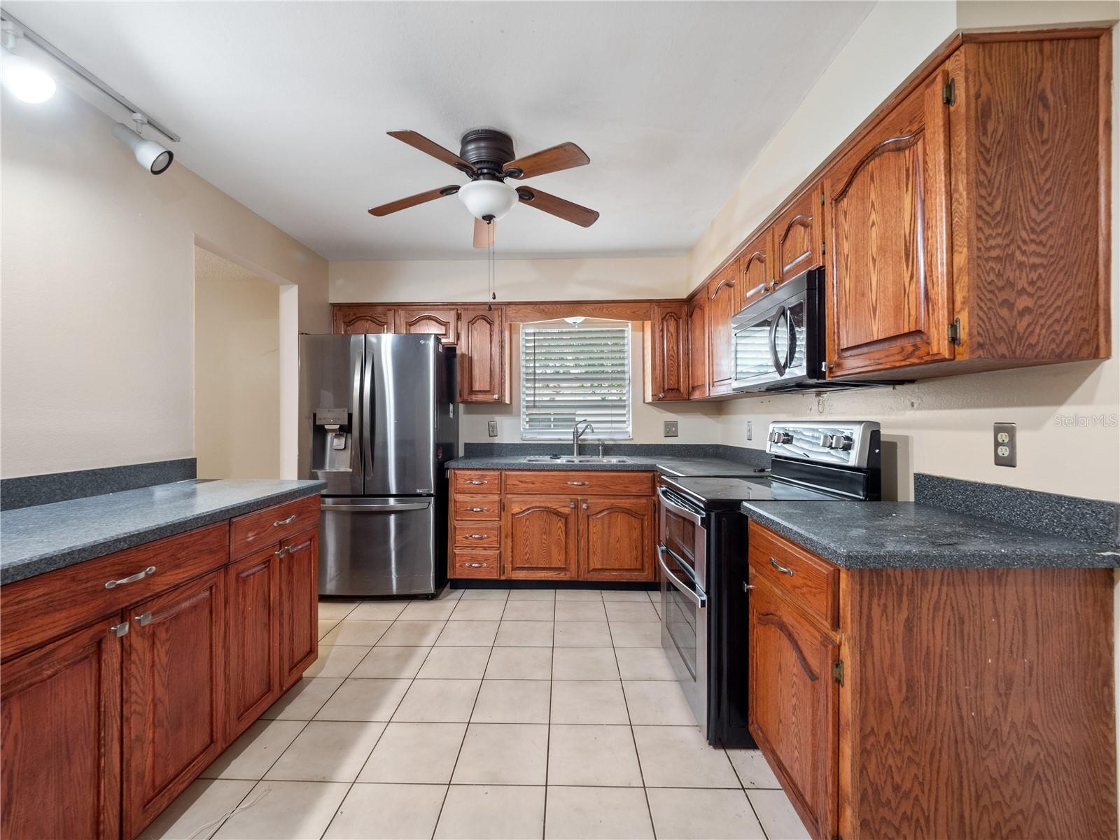 6131 Sparling Hills Circle, FL