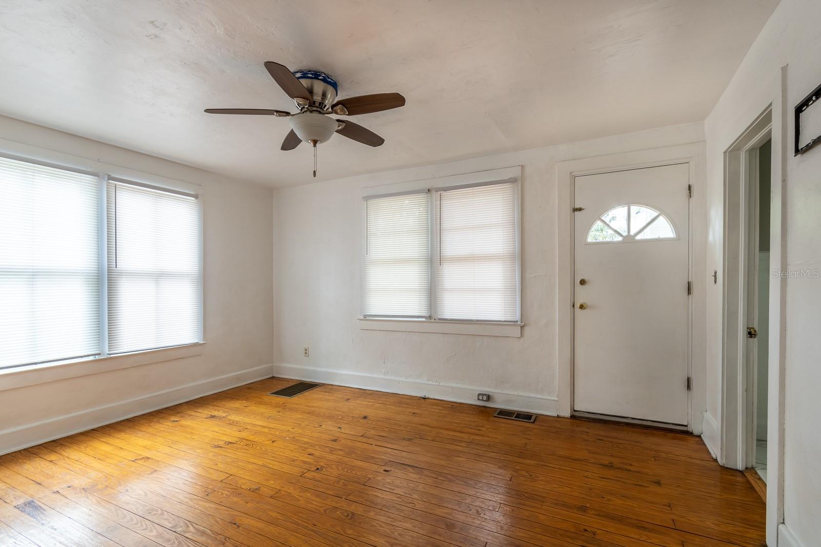 2523 6th Street, FL