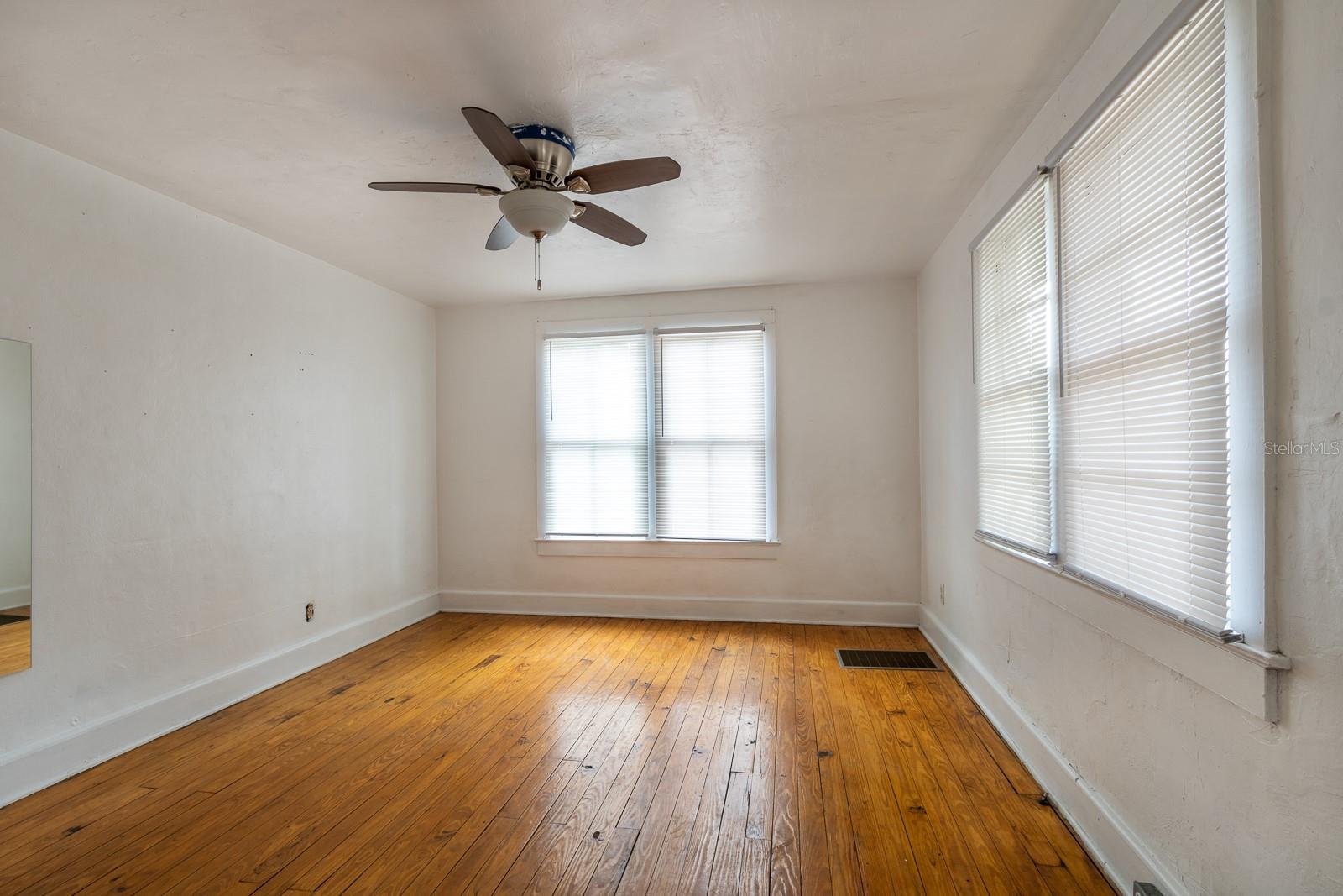 2523 6th Street, FL