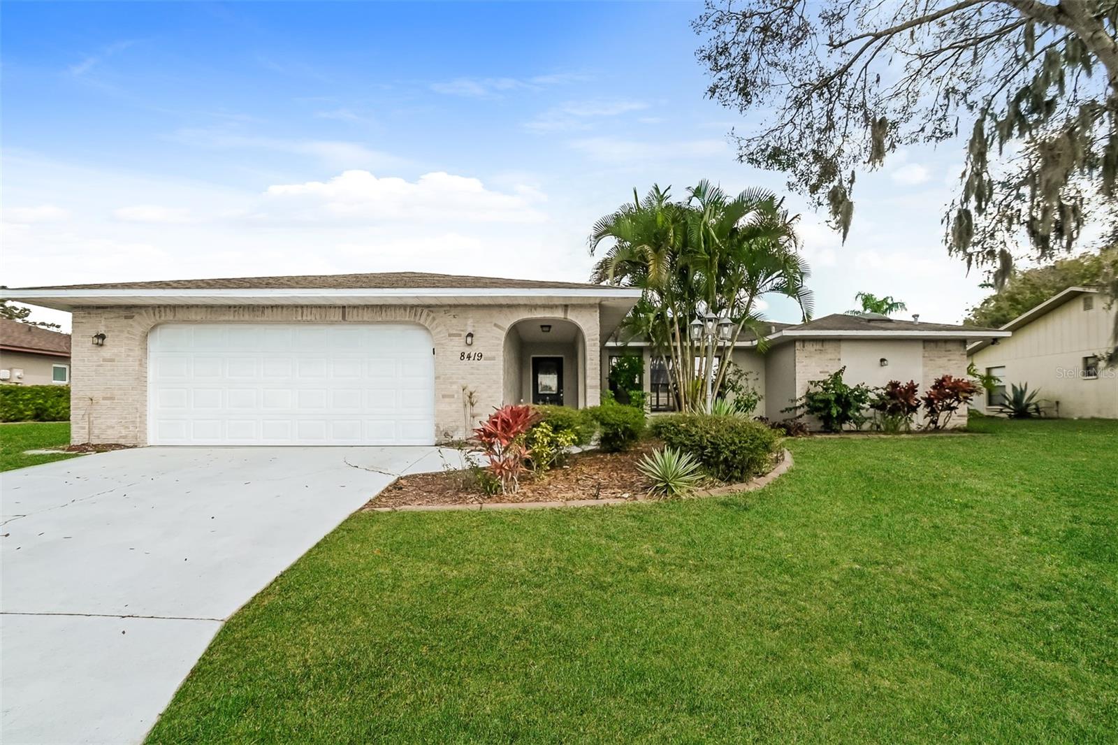 8419 Brandeis Circle, FL