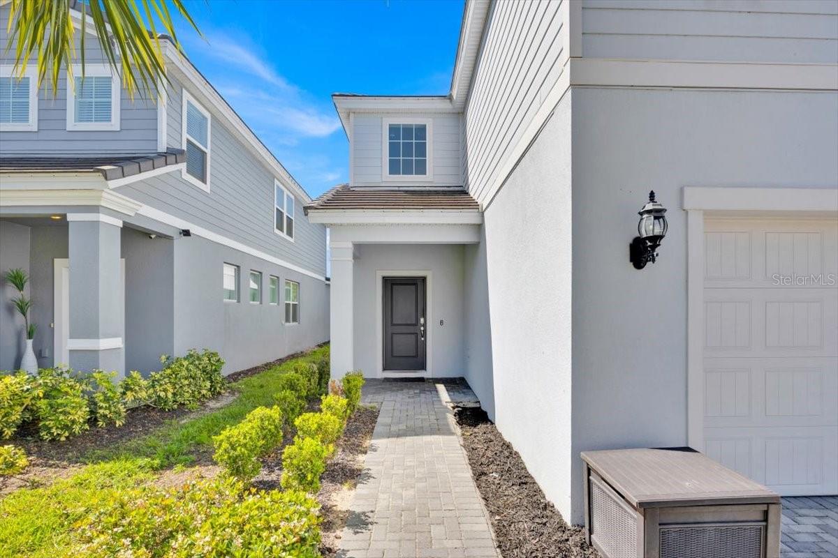 7387 Oakmoss Loop, FL