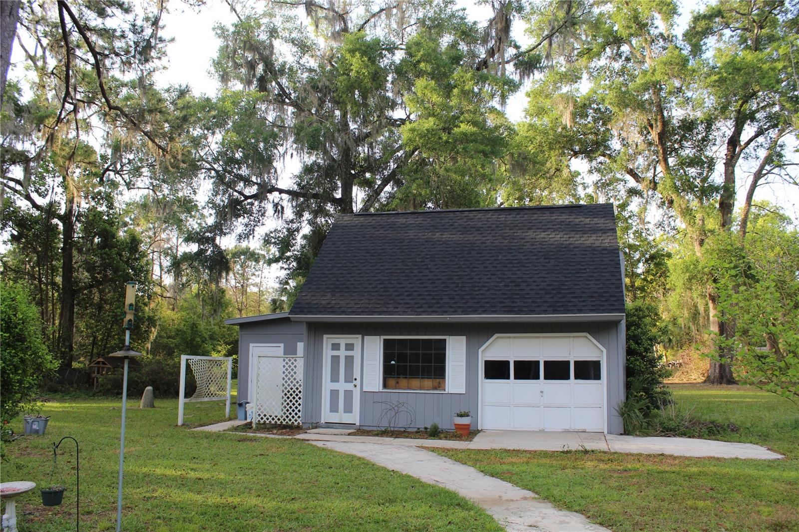 4000 52nd Street, FL