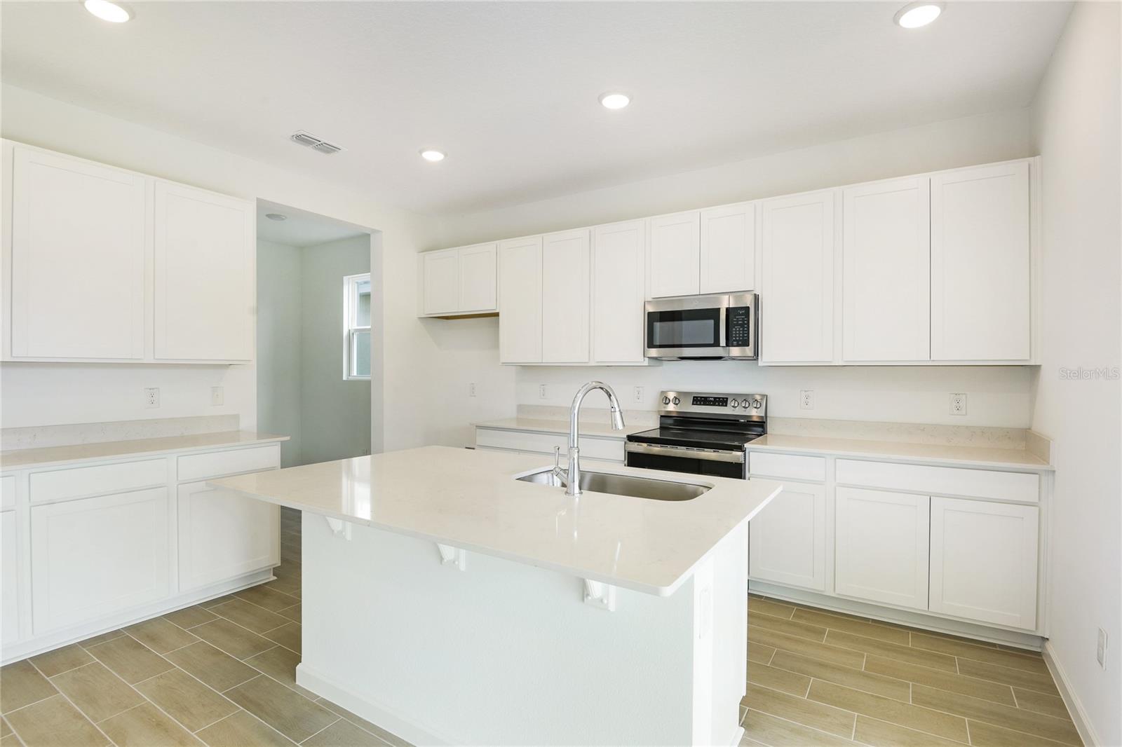 334 Alexandrite Street, FL