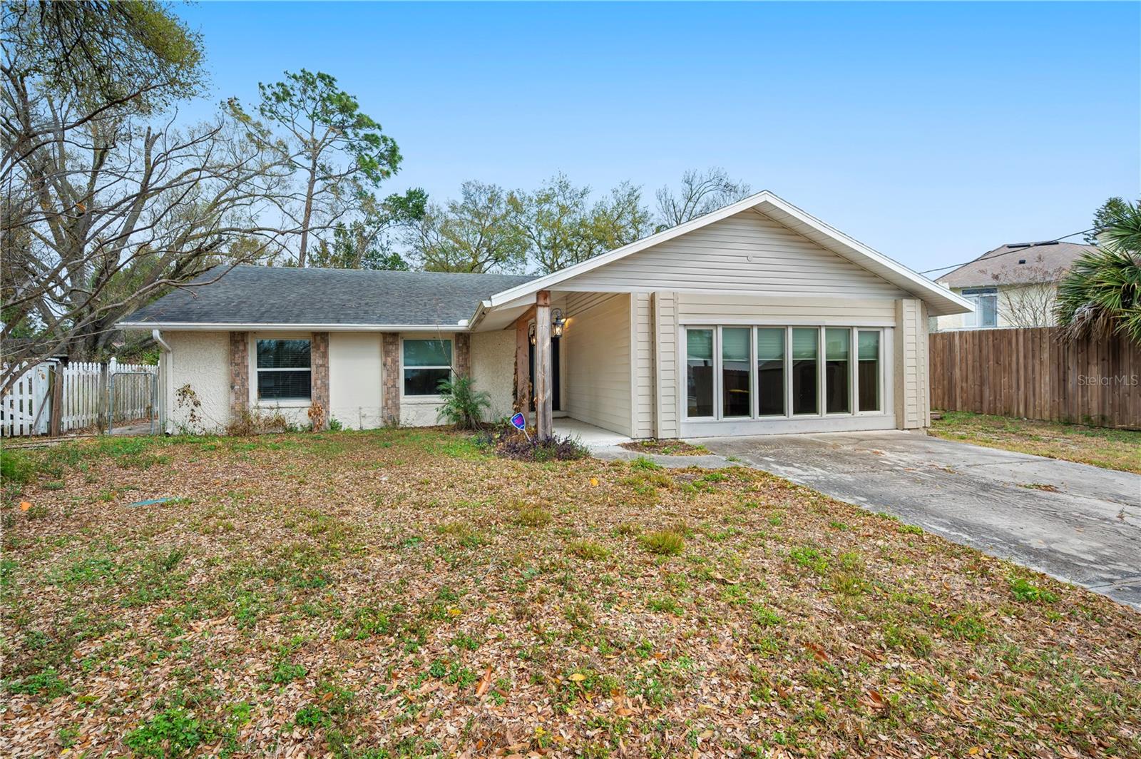 132 Alachua Drive, FL