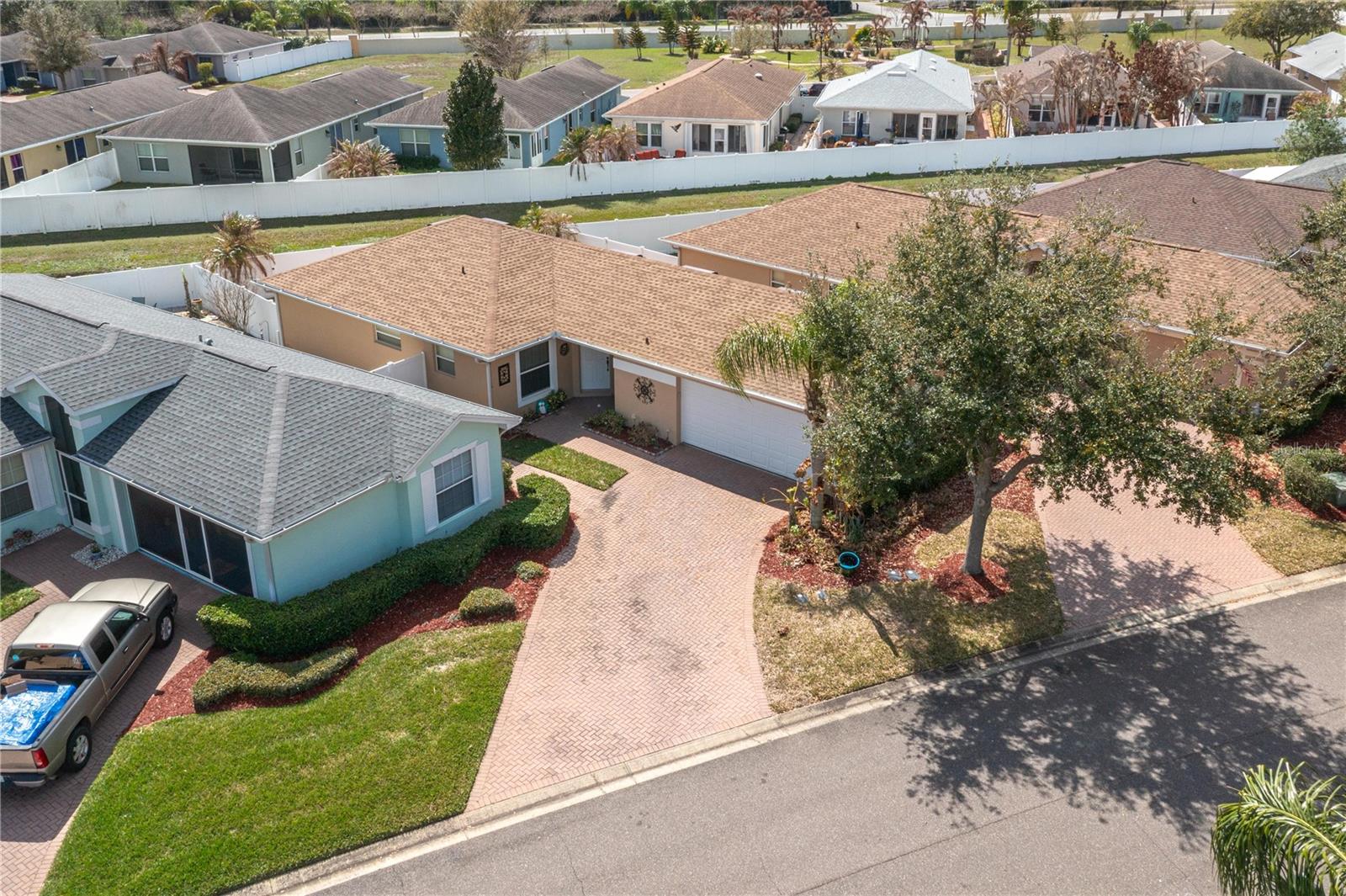 3363 Livingston Way, FL