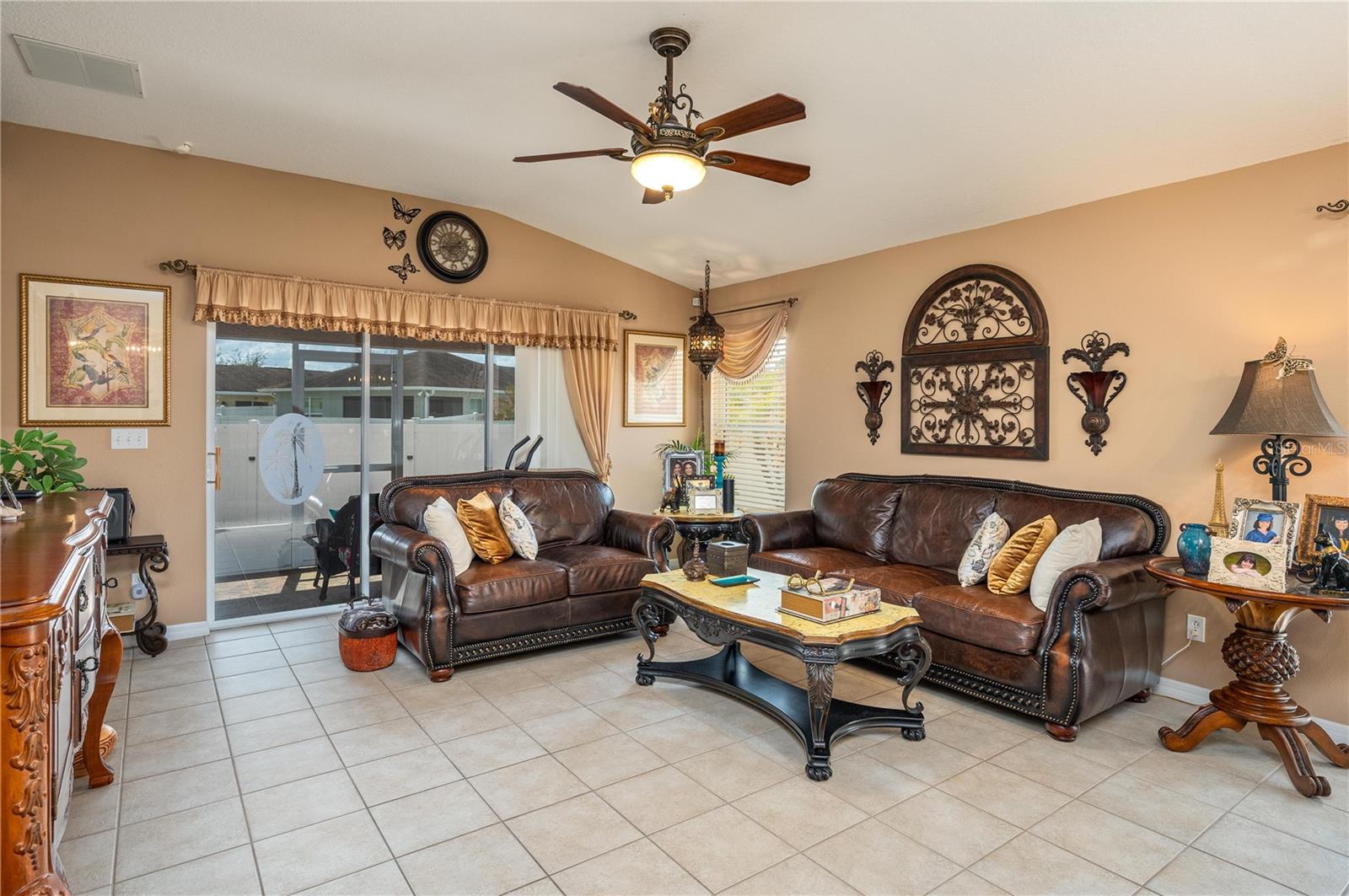 3363 Livingston Way, FL