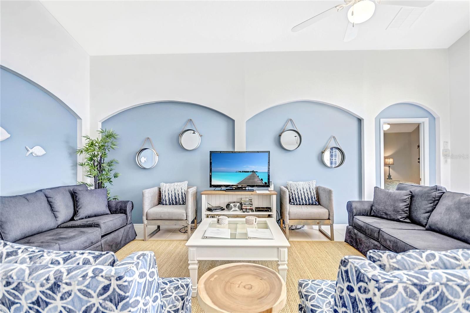 321 Bridgewater Drive, FL