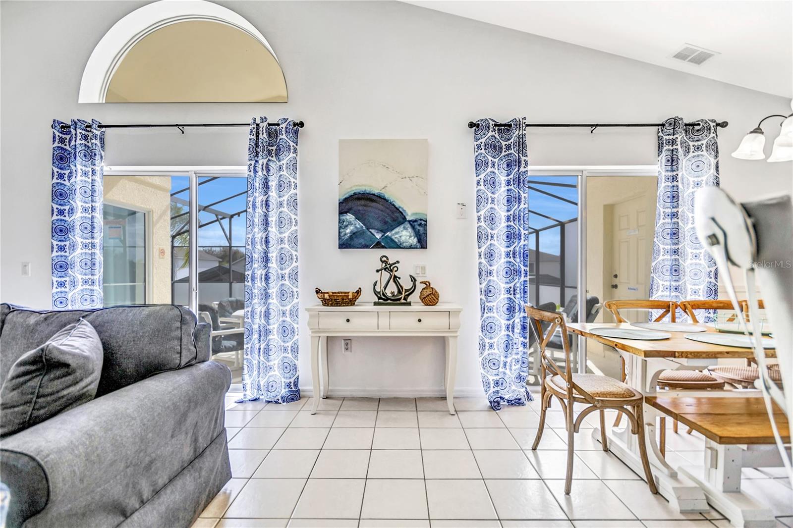 321 Bridgewater Drive, FL