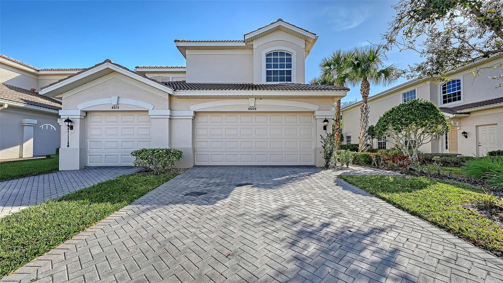 4509 Streamside Court, FL