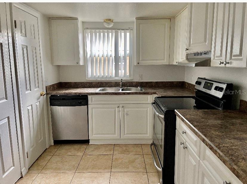 2432 Swailes Drive, FL
