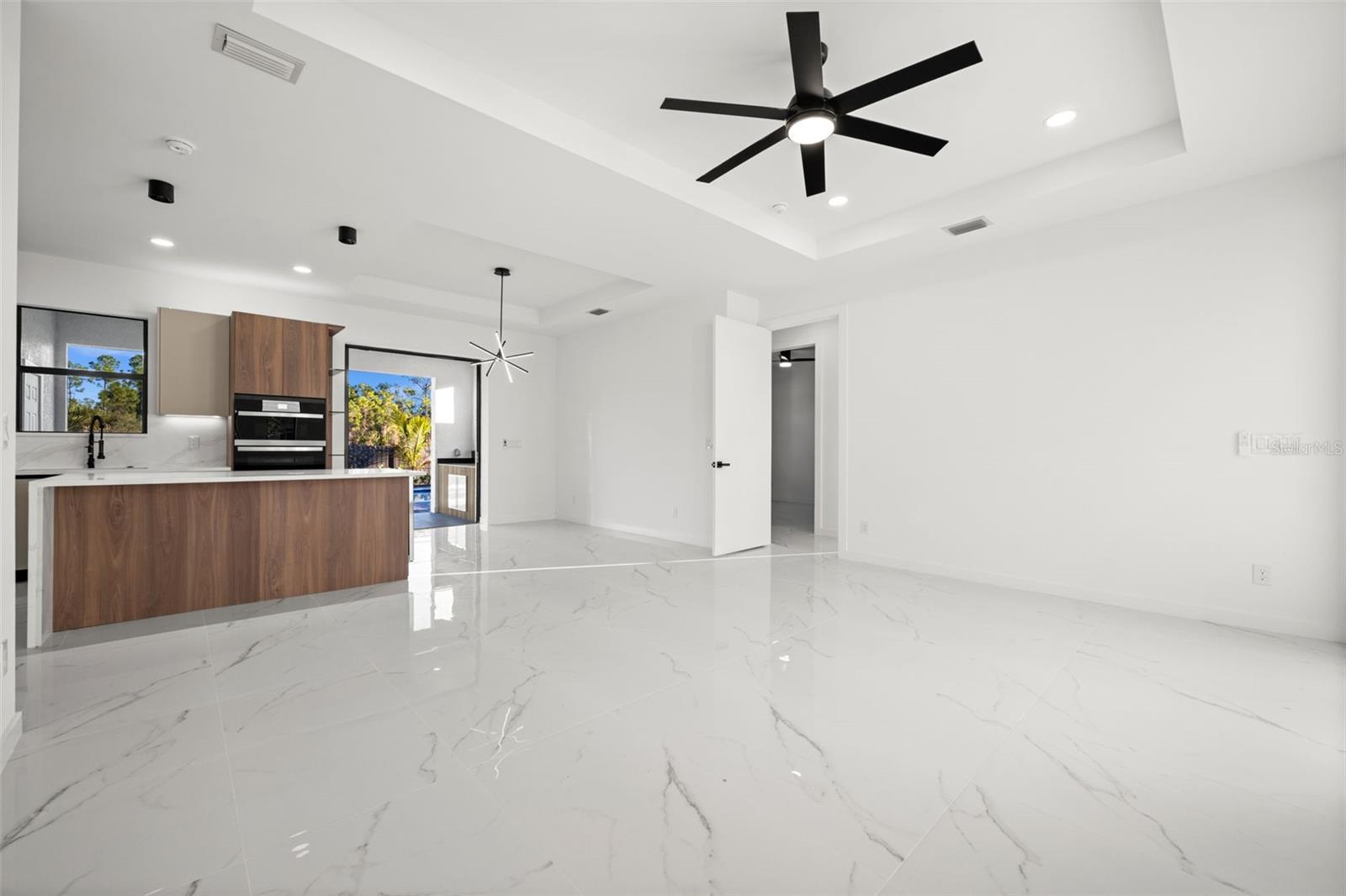1621 23rd Terrace, FL