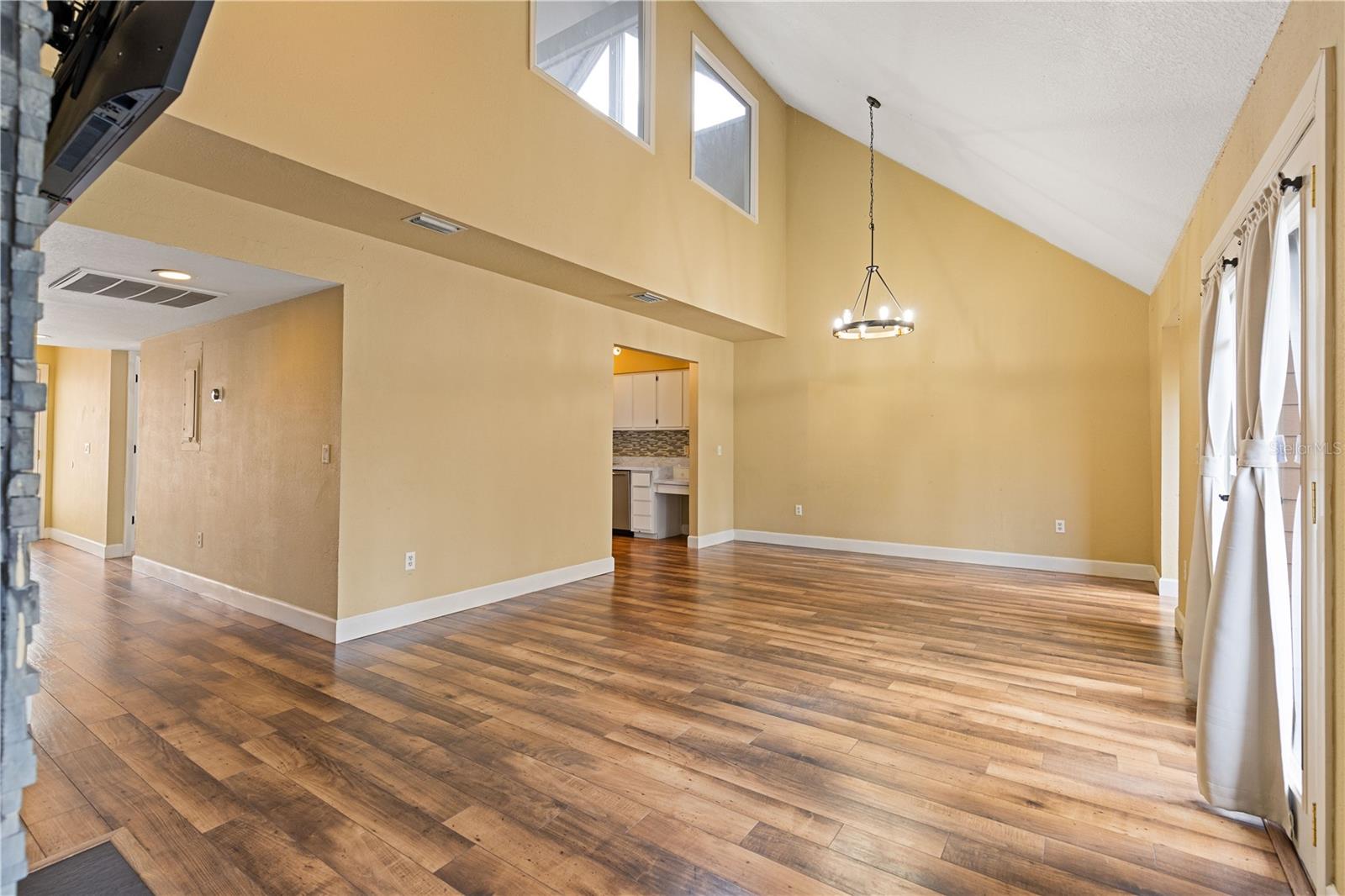 1621 2nd Street, FL