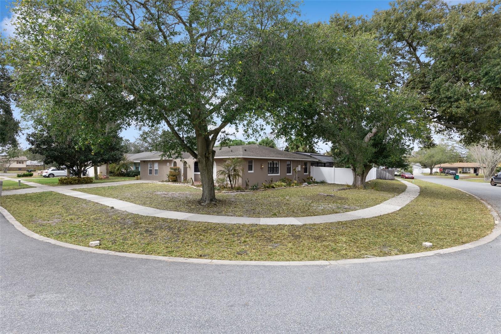 6246 Silver Glen Court, FL